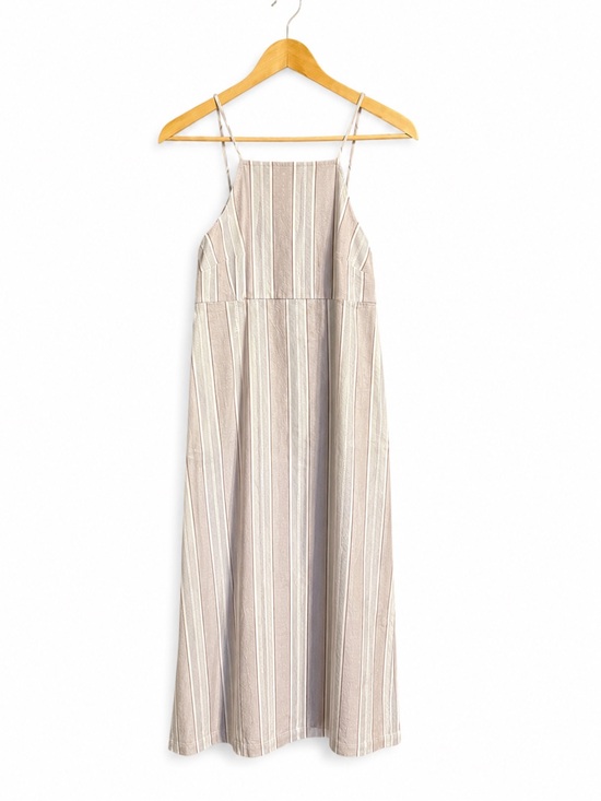 Dresses & Skirts - NWT Urban Outfitters Sicily Linen Side Button Midi Dress Medium